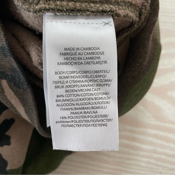 2 piece Polo Ralph Lauren camo fleece set - Picture 5 of 8